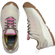 Damskie buty turystyczne Keen Nxis Evo Wp