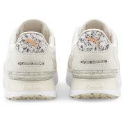 Buty damskie Puma R78 Voyage Better