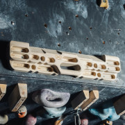 Ścianka wspinaczkowa YY VERTICAL VerticalBoard Evo