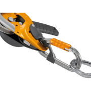 Karabinek Petzl Am´D Triact-Lock grey