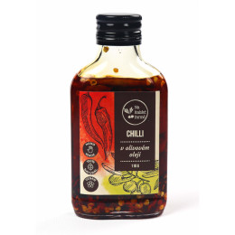 Gotowe jedzenie Na Italské farmě Chilli v olivovém oleji czerwony