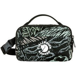 Torba naramienna Fjällräven Kånken Art Hip Pack czarny/niebieski Woodlands
