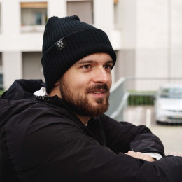 Czapki zimowe Snow Monkey Beanie Winter czarny Black