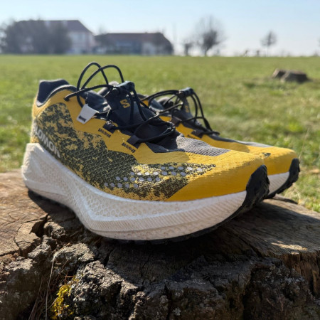 TEST: Salomon Aero Glide 4 Grvl – wygodne buty na dłuższe biegi po asfalcie i szutrze