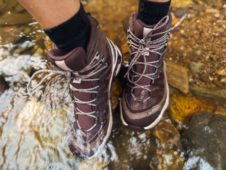 TEST: Salomon Quest Echo Gore-Tex – lekkie buty na wielodniowe trekkingi inspirowane biegami trailowymi