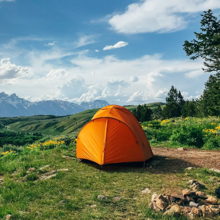 Masz mały namiot i wieje ci po nogach?