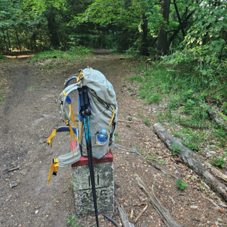 TEST: Fjällräven Kajka X-Lätt 45 S/M – lekki plecak na wielodniowe wędrówki, z którym trzeba znaleźć wspólny język