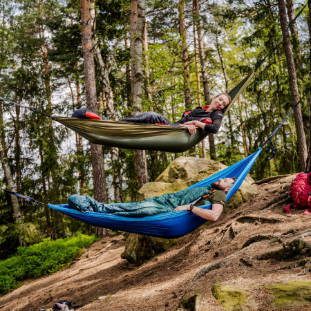 Spanie pod gołym niebem (biwakowanie): Powrót do natury