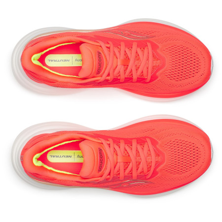 Damskie buty do biegania Saucony Triumph 24