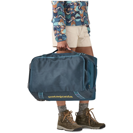 Walizka Patagonia Black Hole Wheeled Duffel 40L