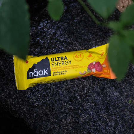 Batony energetyczne Näak Berries & Nuts - Ultra Energy™ Bar