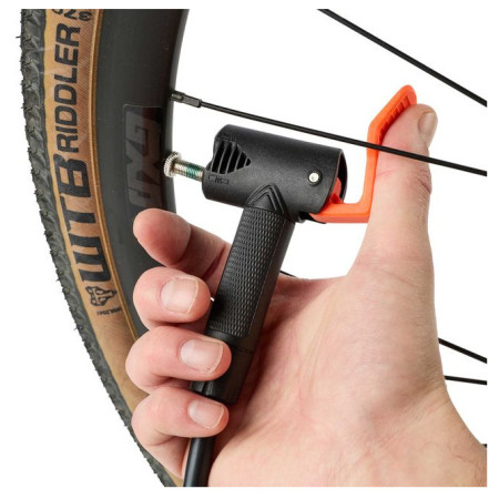 Pompka Blackburn Airtower