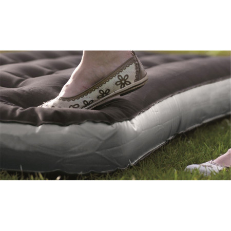 Dmuchany materac Outwell Classic Double With Pillow & Pump