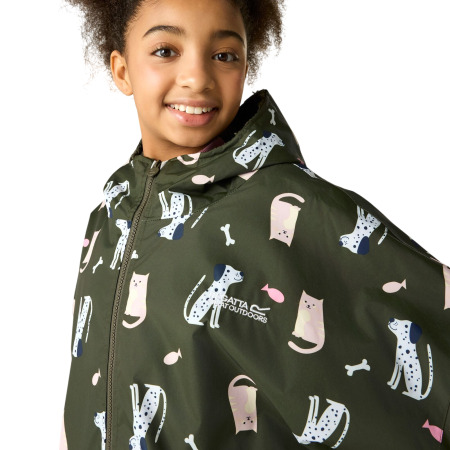 Płaszcz nieprzemakalny dziecięcy Regatta Junior Changing Robe Dark Khaki Cat Dog