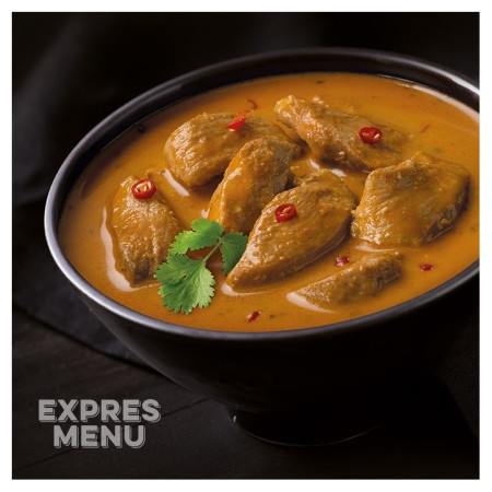 Gotowe jedzenie Expres menu Czerwone curry z kurczakiem 600 g