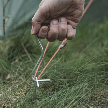 Hak do wyciągania śledzi Easy Camp Peg Remover II.