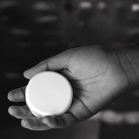 Magnezja FrictionLabs Premium Chalk Disc 120 g