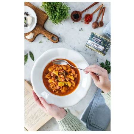 Zupa Hotovky z plechovky Kapuśniak z wędzonym mięsem i kiełbasą 800ml