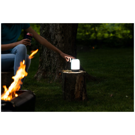 Latarka akumulatorowa BioLite AlpenGlow 250