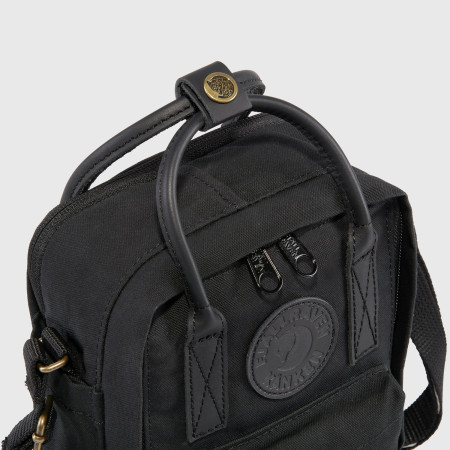 Torba naramienna Fjällräven Kånken No. 2 Black Sling