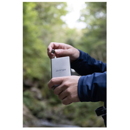 Piersiówka Vango Titanium Hip Flask 120ml
