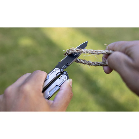Multitool Leatherman Arc
