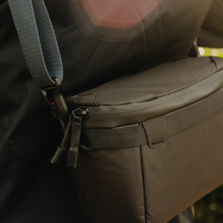 Futerał na aparat fotograficzny Peak Design Camera Cube V2 S-Medium