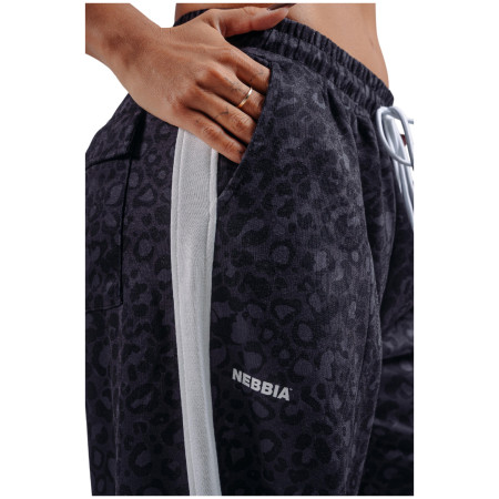 Damskie spodnie dresowe Nebbia Baggy Leopard Sweatpants Primal