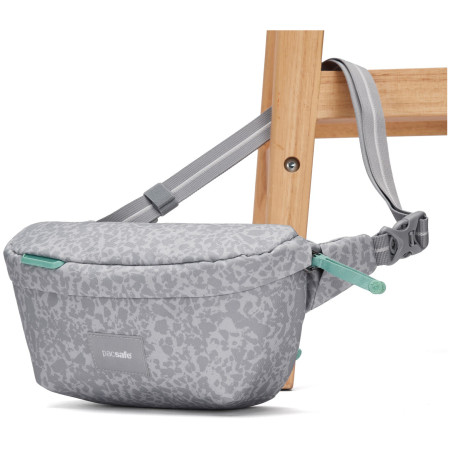 Nerka Pacsafe GO sling pack