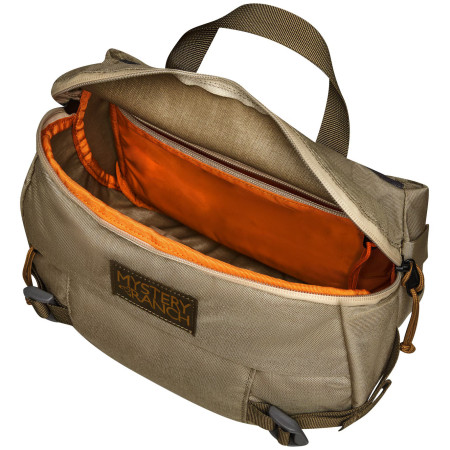 Nerka Mystery Ranch Hip Monkey