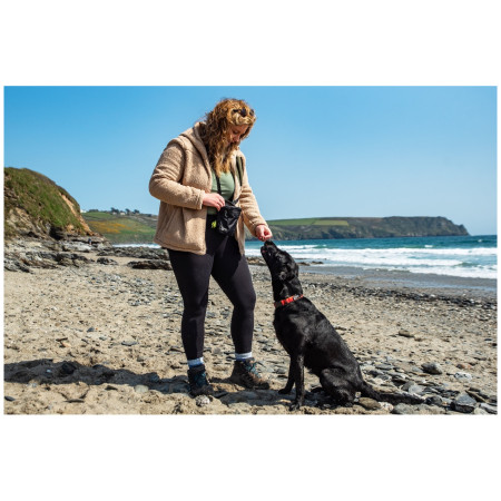 Saszetka na przysmaki Mountain Paws Dog Snack Pack