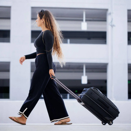 Walizka podróżna Dakine Split Carry On Roller Bag 42L+