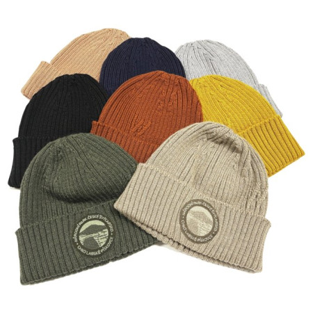 Czapki zimowe České parky Wolfie