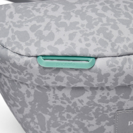 Nerka Pacsafe GO sling pack
