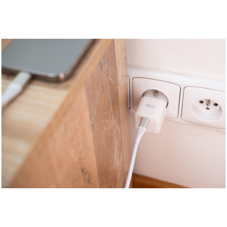 Adapter Swissten GaN 1x USB-C 35W + kabel do przesyłu danych USB-C 1,2 m