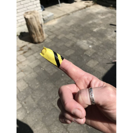 Plastry samoprzylepne Bee Patch do leczenia użądleń pszczół/os