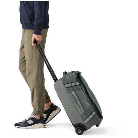Walizka Patagonia Black Hole Wheeled Duffel 40L