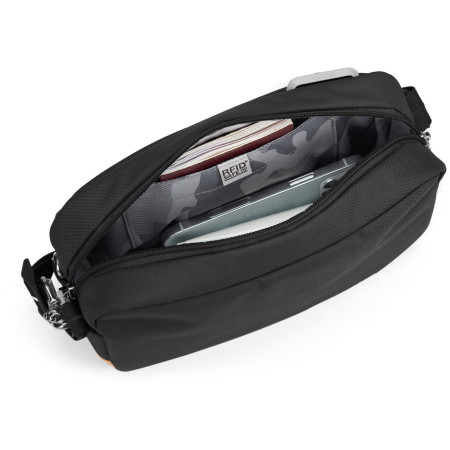 Torba naramienna Pacsafe Go Crossbody
