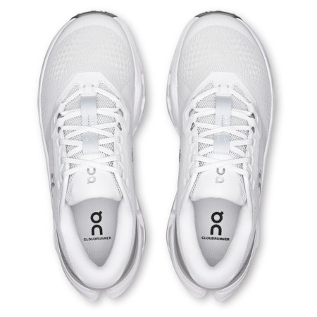 Damskie buty do biegania On Running Cloudrunner 3